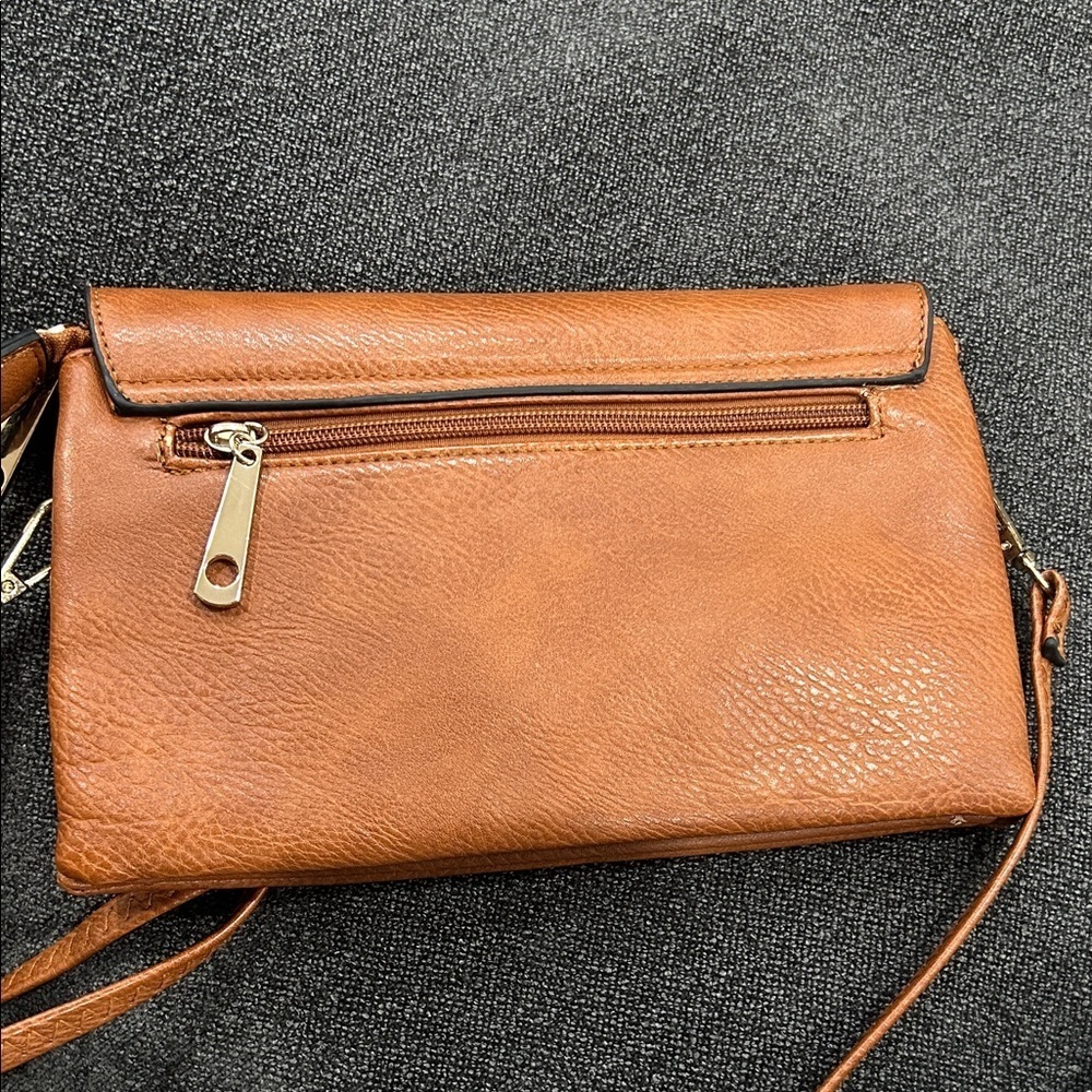 Michael Kors Brown Leather Crossbody Bag - Picture 5 of 9